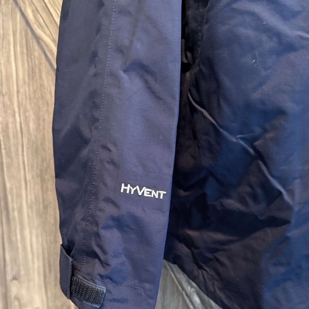 The North Face Men’s Navy Hooded Jacket - Picture 5 of 5
